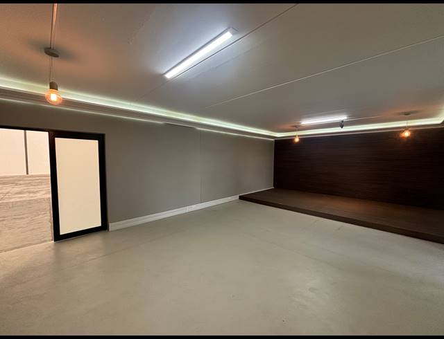 494M² FACTORY TO LET IN FIRGROVE